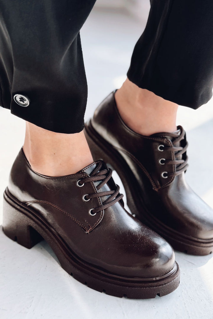 Dova Kadın Oxford Ayakkabı Acıkahve Rugan - ILOVESHOES