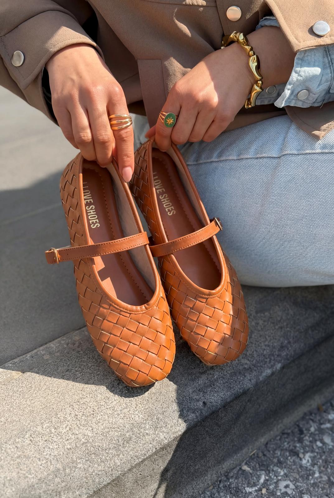 Roselle Kadın Babet Taba Parlak Deri - ILOVESHOES