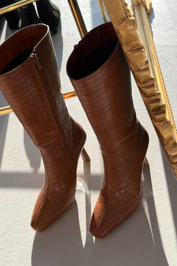 Jorani Matte Leather Patterned Tan High Heel Boots