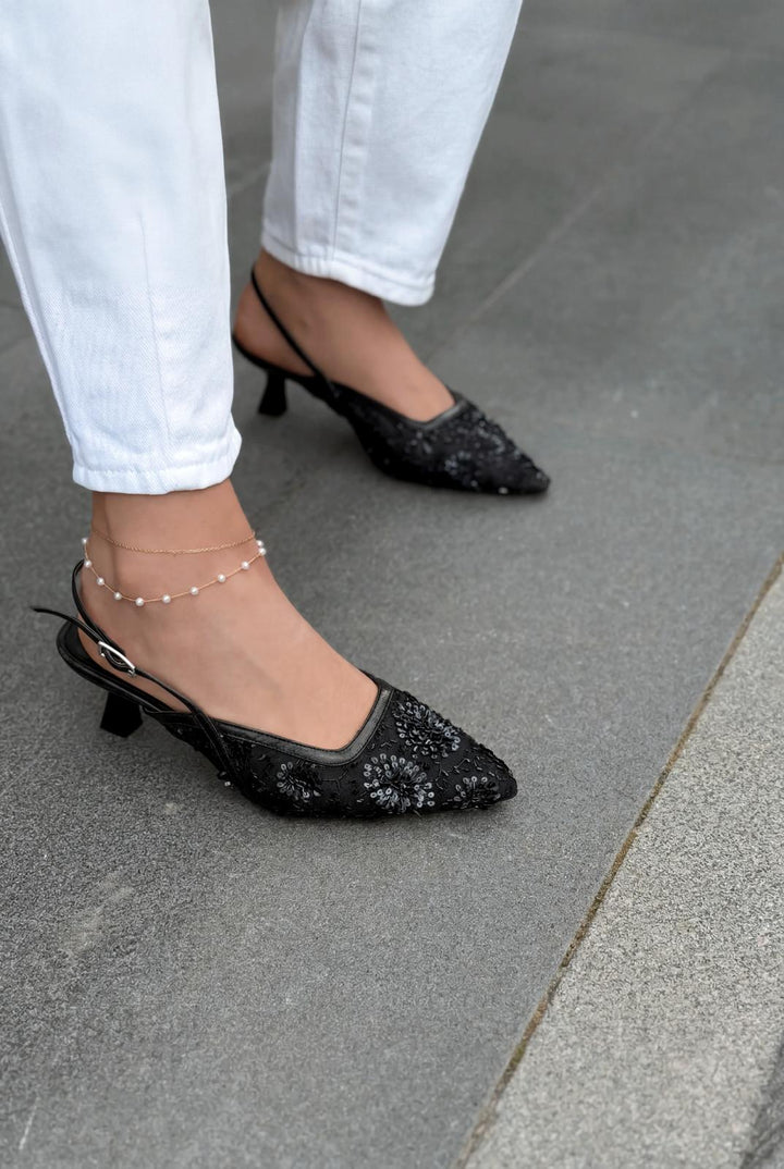 Serona Stiletto Siyah Nakışlı - ILOVESHOES