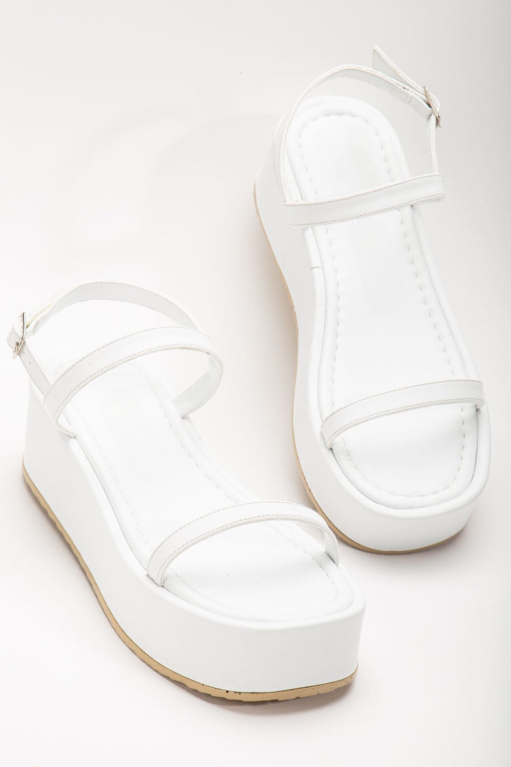 Alveris Mat Beyaz Dolgu Topuklu Kadın Sandalet - ILOVESHOES