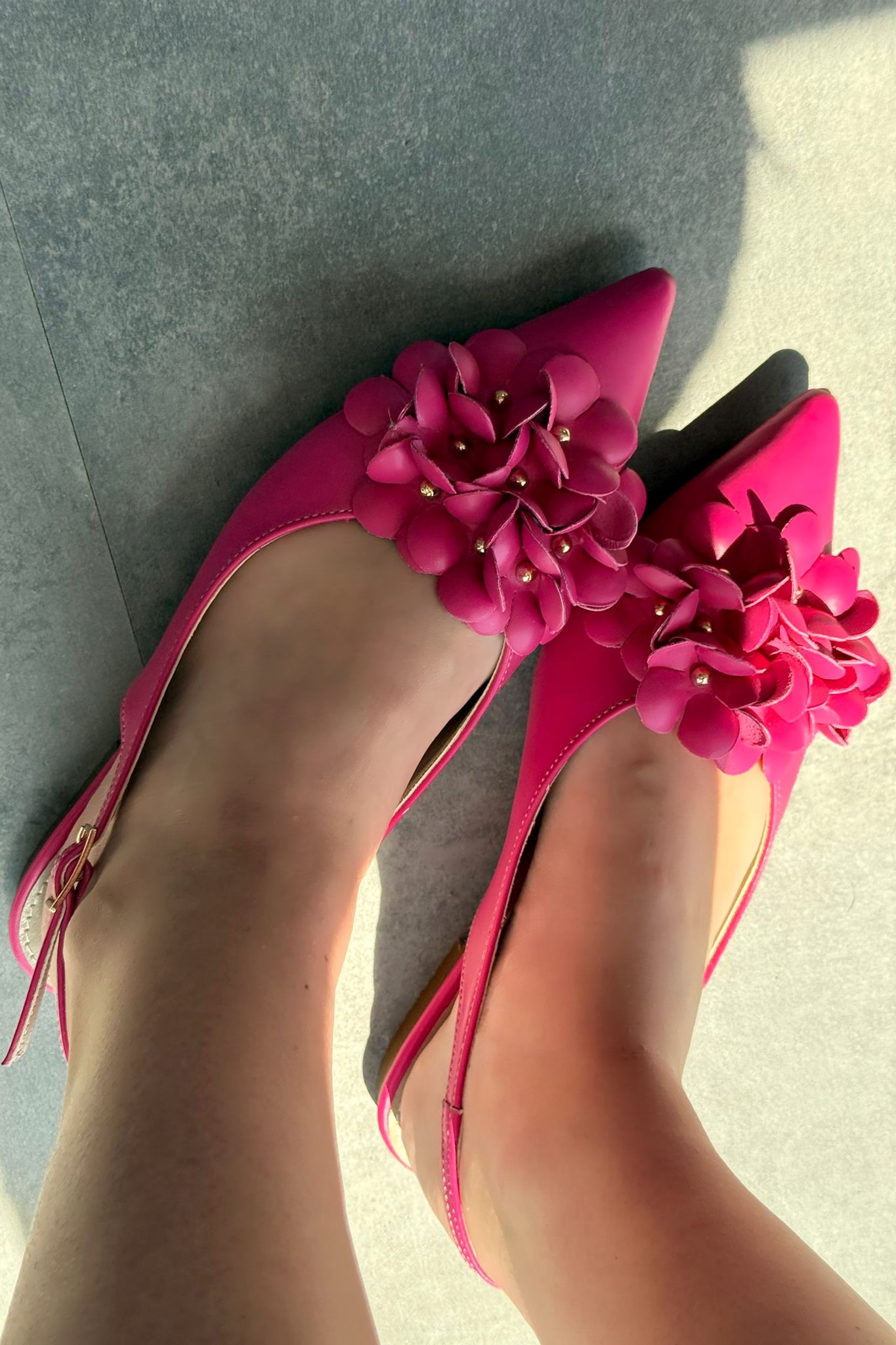 Lavexso Mat Deri Çiçek Detaylı Kadın Babet Fuşya - ILOVESHOES
