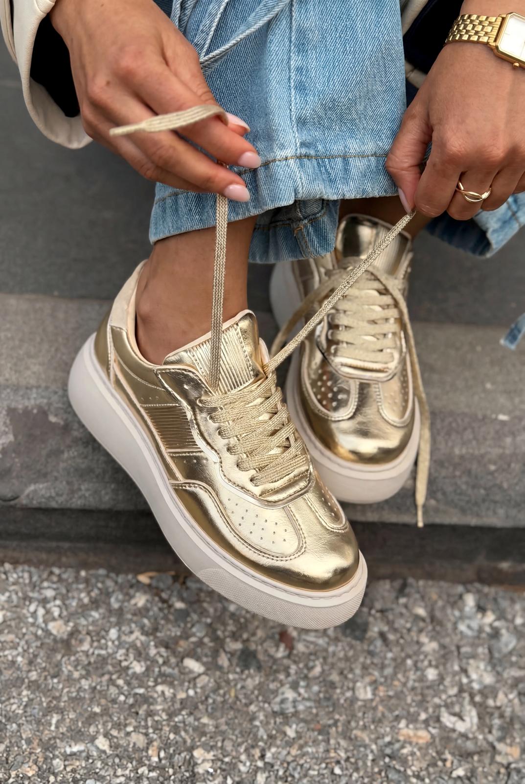 Larisa Kadın Spor Ayakkabı Gold Parlak Deri - ILOVESHOES