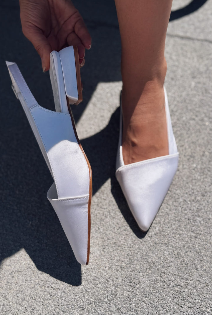 Drest Beyaz Mat Deri Kadın Stiletto