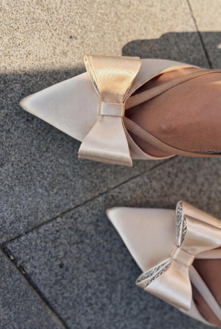 Brakel Stiletto Bej Saten Fiyonk Detaylı - ILOVESHOES