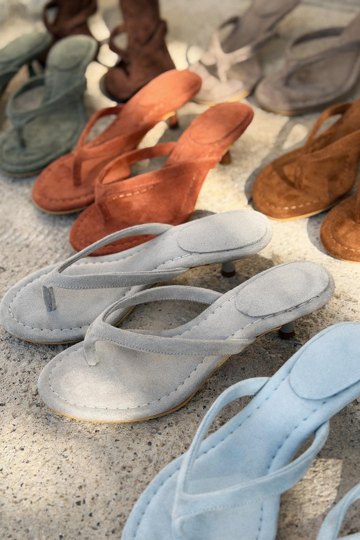 Arlene Topuklu Parmak Arası Terlik Kiremit Süet - ILOVESHOES