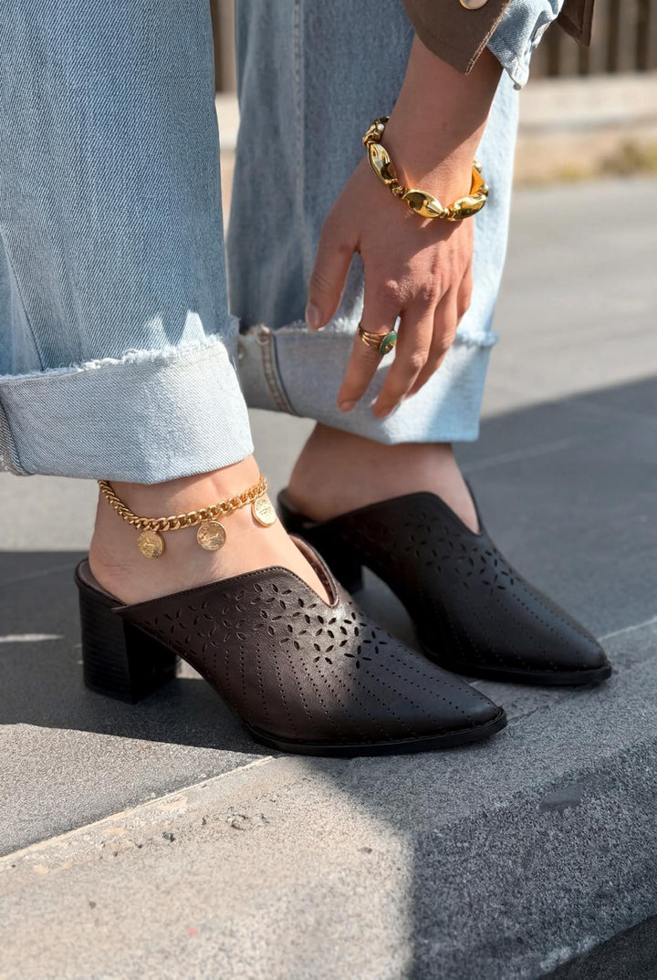 Noravina Hakiki Deri Topuklu Terlik Acıkahve - ILOVESHOES