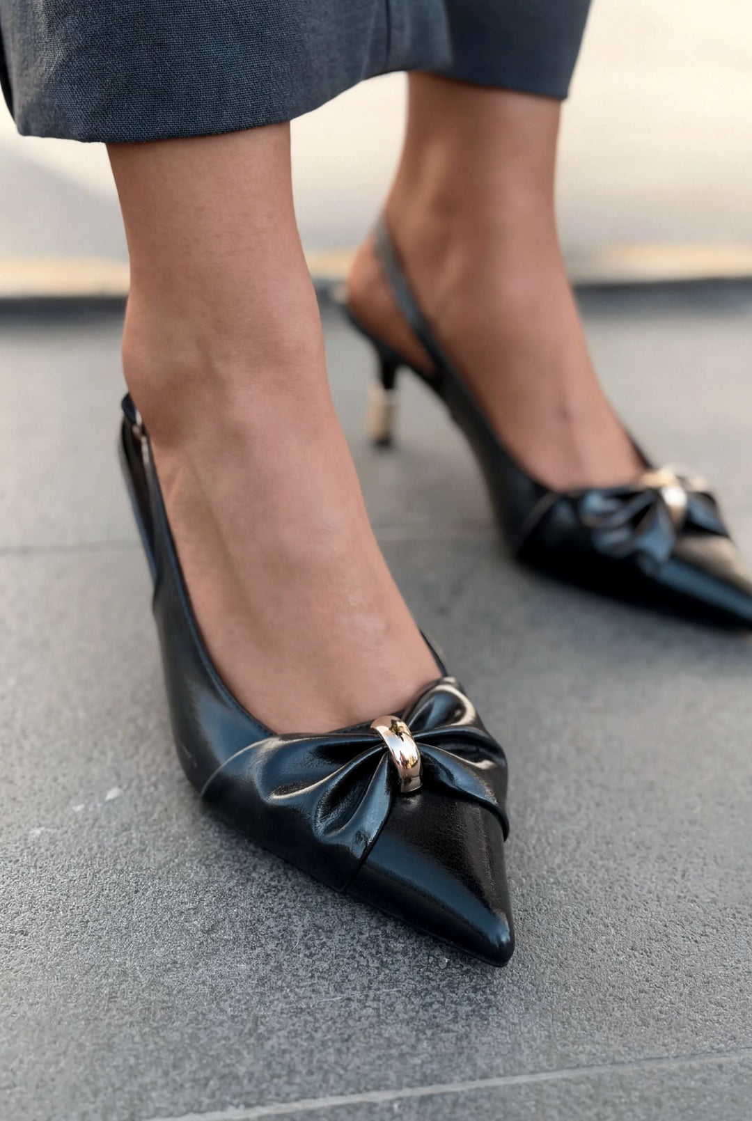 Lorvani Stiletto Siyah Mat Deri Fiyonk Detaylı - ILOVESHOES