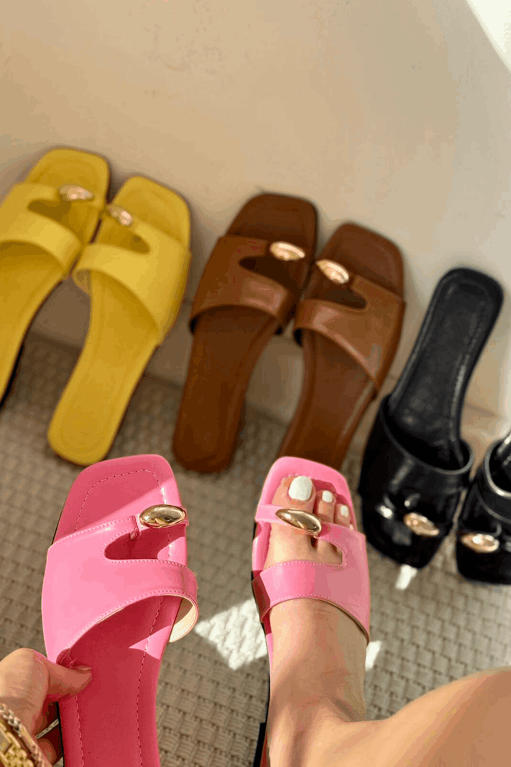 Velto Mat Deri Siyah Parmak Arası Kadın Terlik - ILOVESHOES