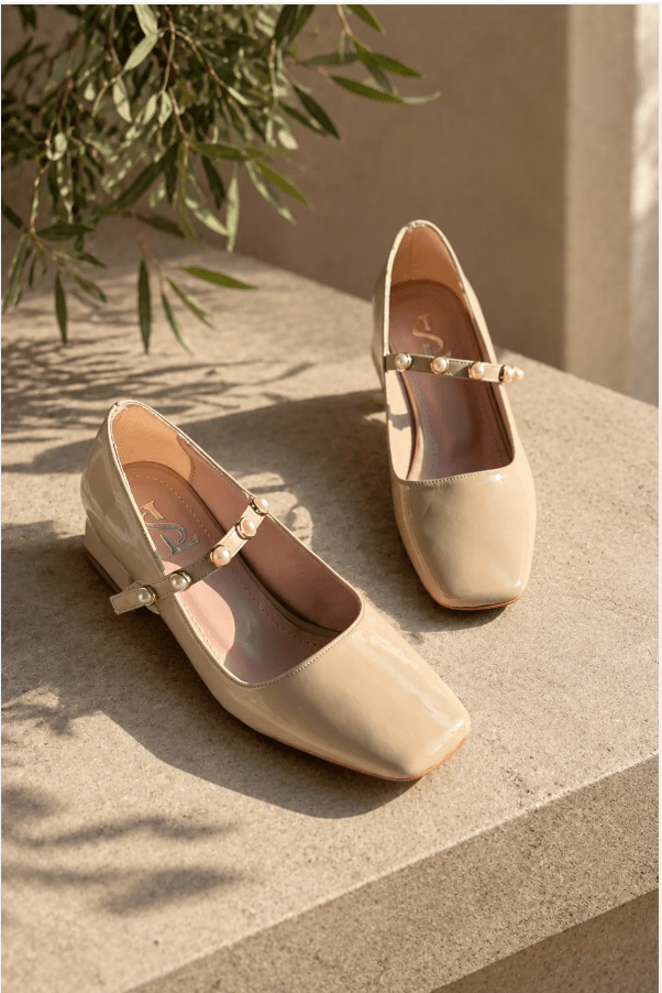 Myrel Bej İnci Detaylı Rugan Kadın Marry Jane - ILOVESHOES