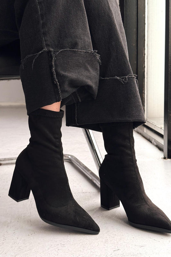 Ardews Süet Topuklu Çorap Bot Siyah - ILOVESHOES