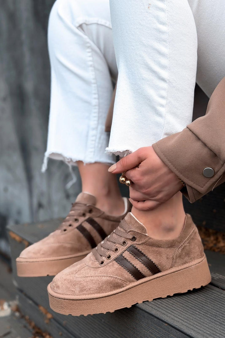 Vireo Kadın Spor Ayakkabı Camel Süet - ILOVESHOES