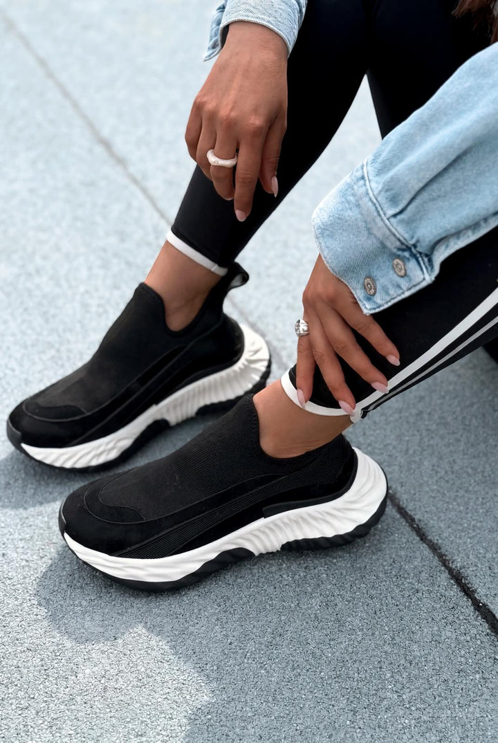 Leris Kadın Spor Ayakkabı Siyah - ILOVESHOES