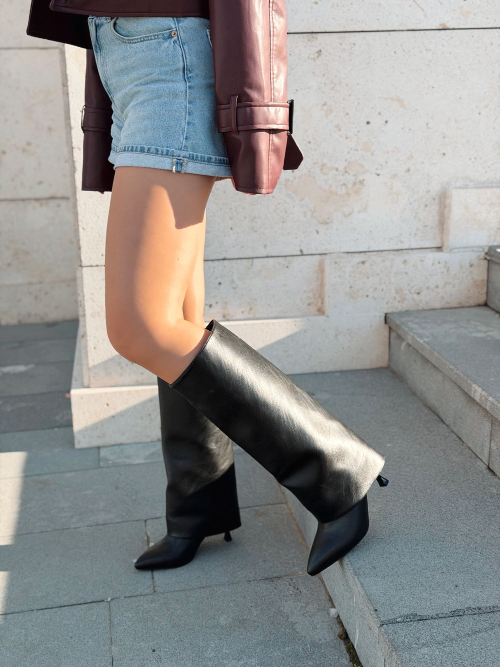 Lencie Kadın Topuklu Çizme Siyah Kırışık Rugan - ILOVESHOES