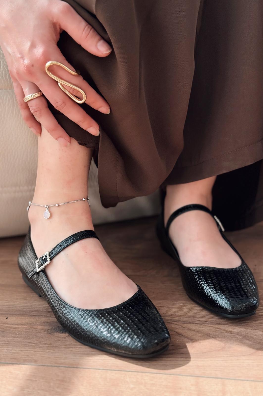 Edwons Parlak Deri Kadın Babet Siyah - ILOVESHOES