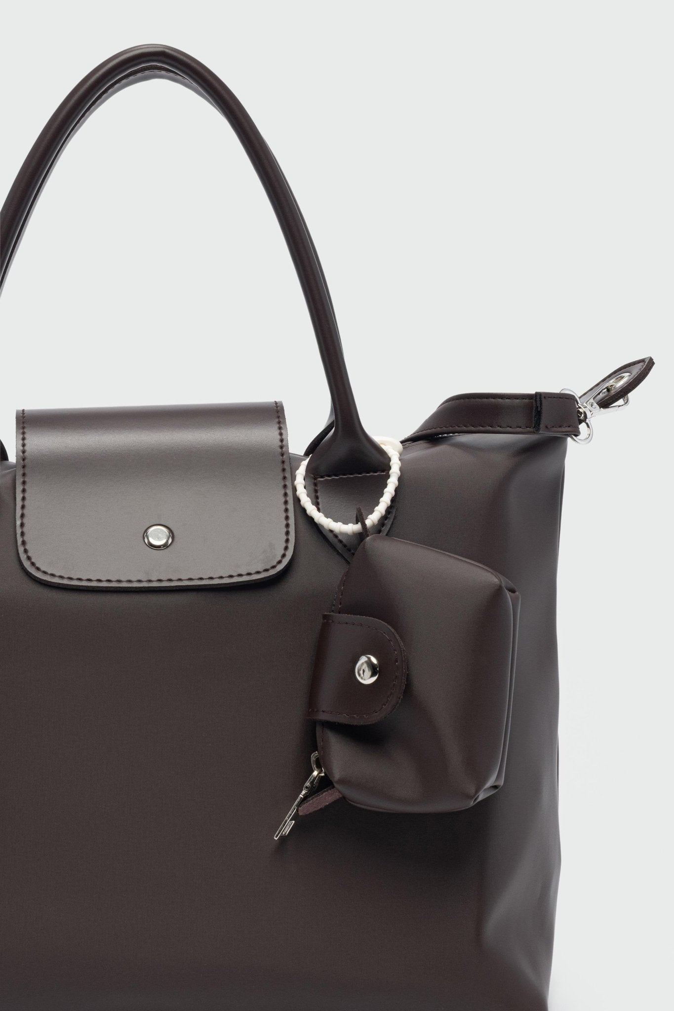 Aureli Kadın El Ve Omuz Çantası Acıkahve Charmlı - ILOVESHOES