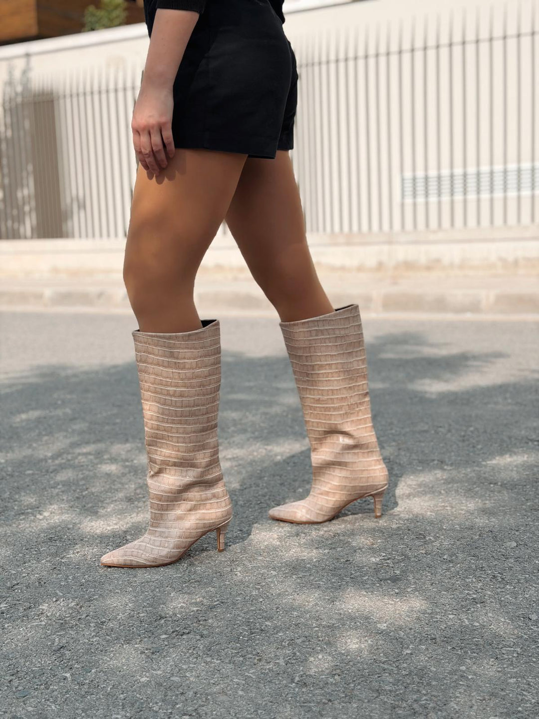 Gwen Desenli Kadın Çizme Nude - ILOVESHOES