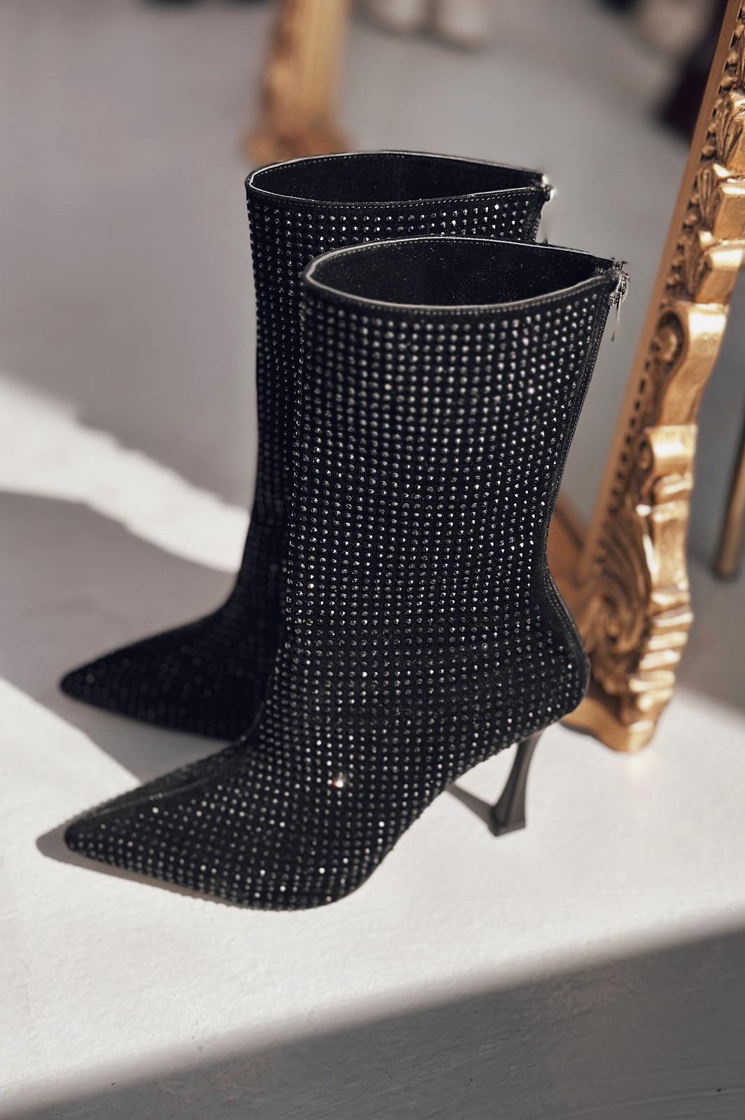 Simley Topuklu Kadın Çizme Siyah Siyah Gri Taşlı - ILOVESHOES