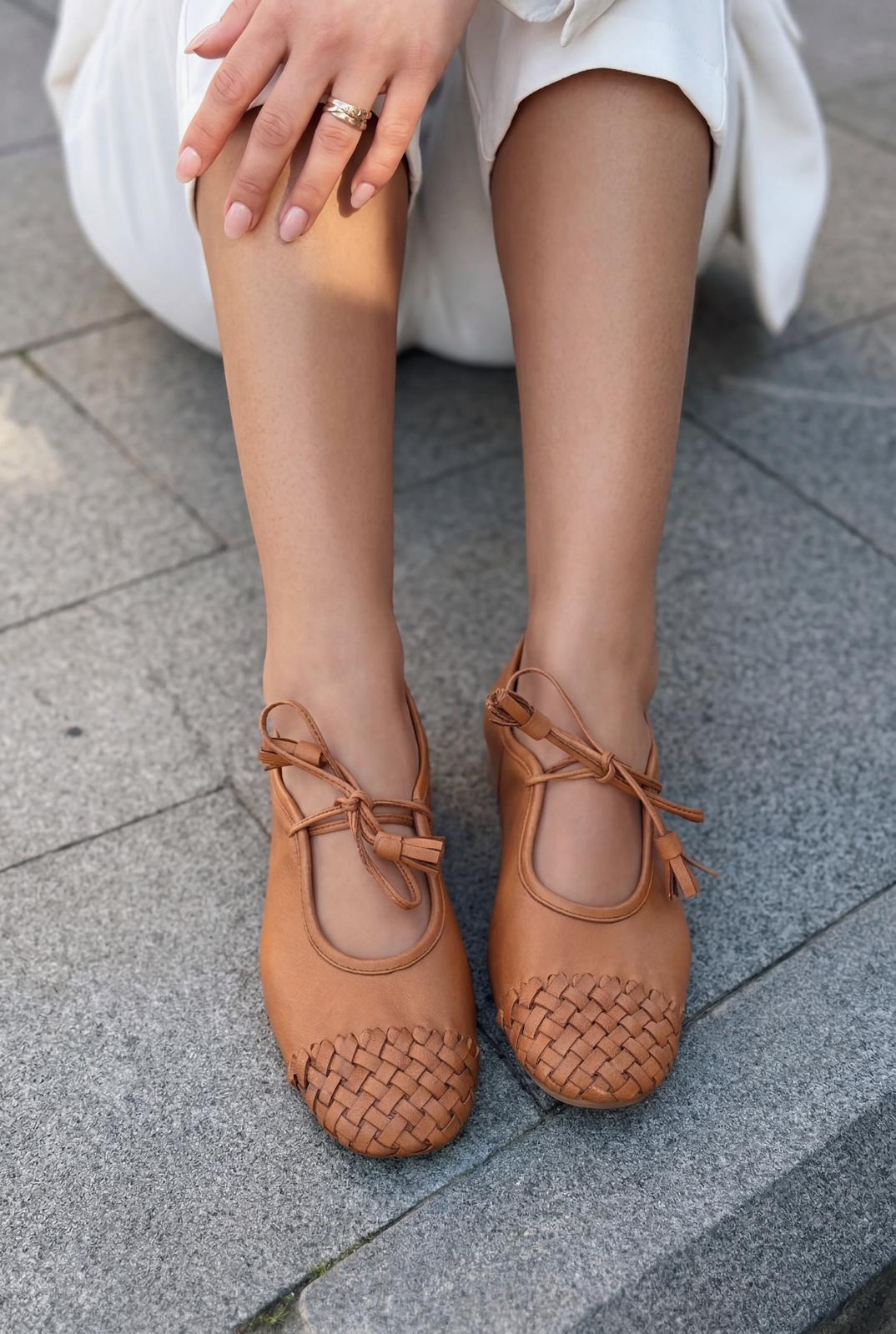 Talorin Hakiki Deri Kadın Bağcıklı Babet Taba - ILOVESHOES
