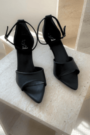 Roswed Mat Deri Toka Detaylı Sandalet Siyah - ILOVESHOES