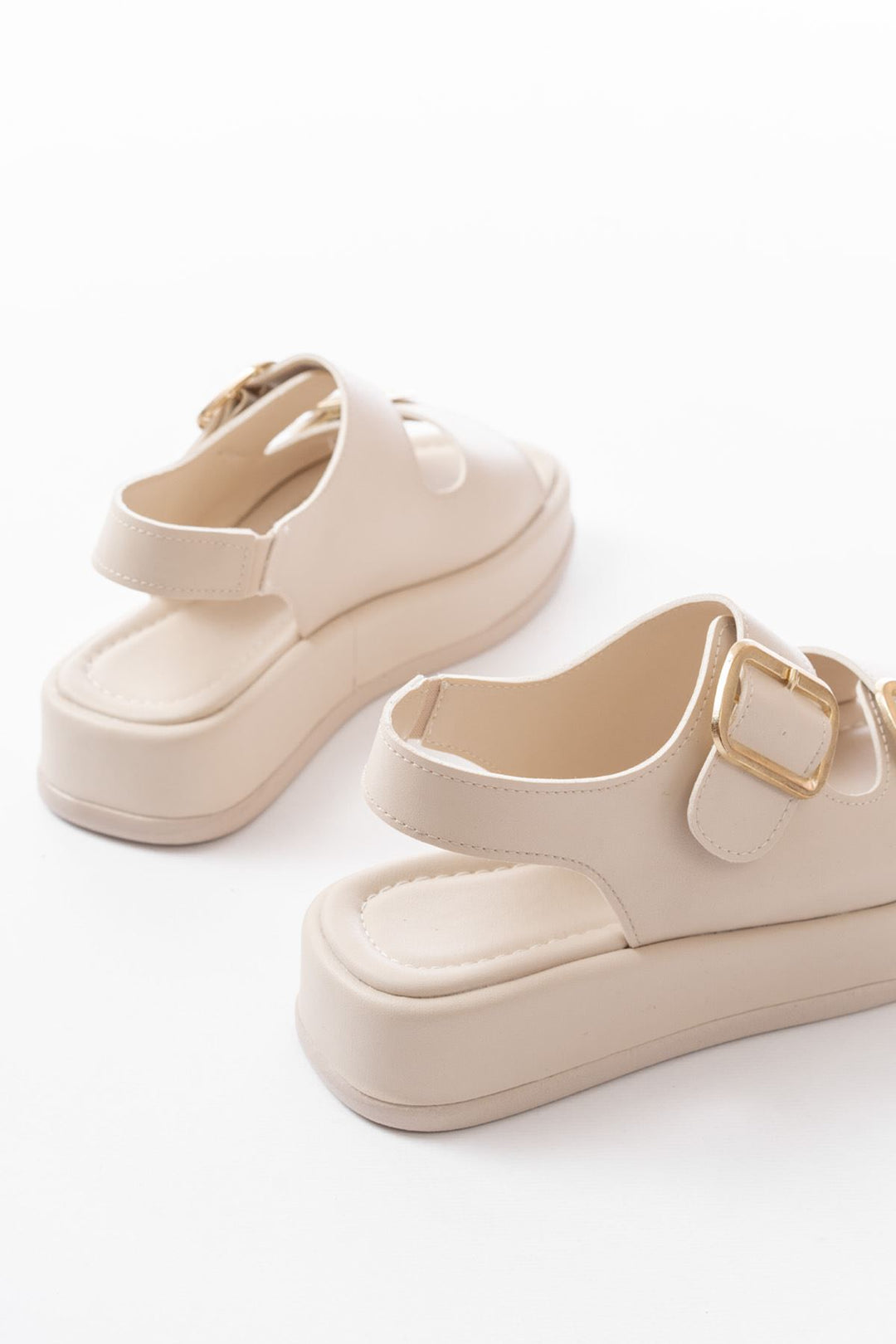 Borea Mat Deri Bej Baretli Kadın Sandalet - ILOVESHOES