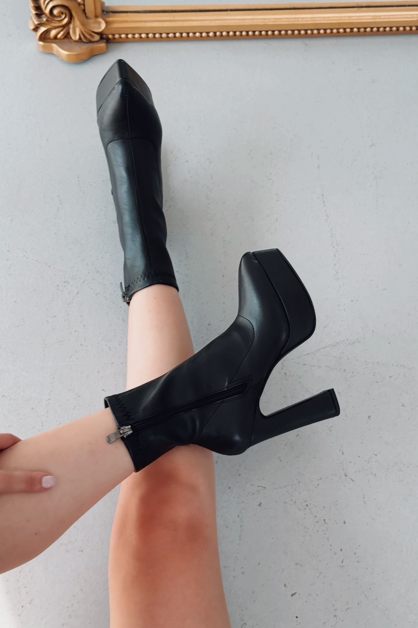 Inora Kadın Platform Topuklu Streç Bot Siyah Mat Deri - ILOVESHOES