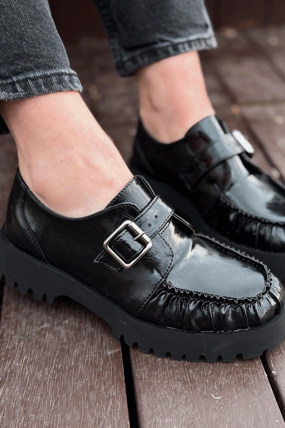 Telinor Kadın Loafer Siyah Kırışık Rugan - ILOVESHOES