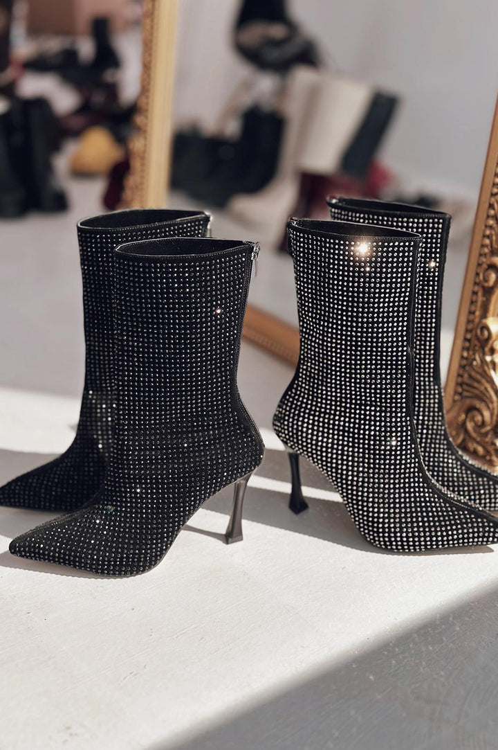 Simley Topuklu Kadın Çizme Siyah Süet Gri Taşlı - ILOVESHOES