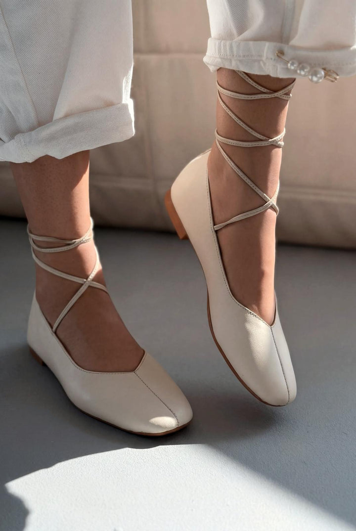 Morven Hakiki Deri Bej Kadın Babet - ILOVESHOES