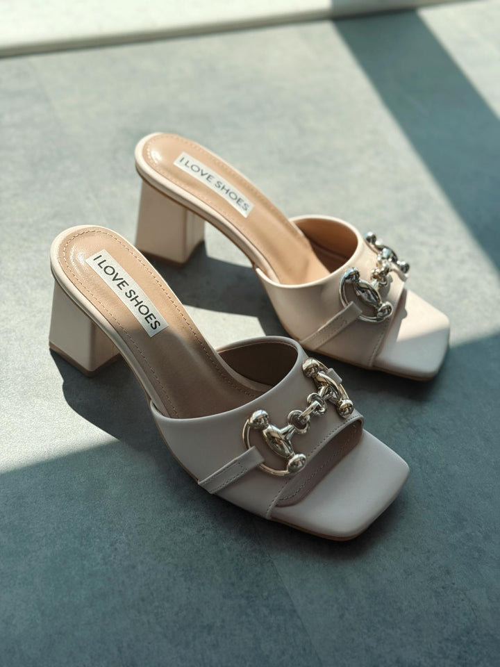 Sorey Mat Deri Bej Toka Detaylı Kalın Topuklu Terlik - ILOVESHOES