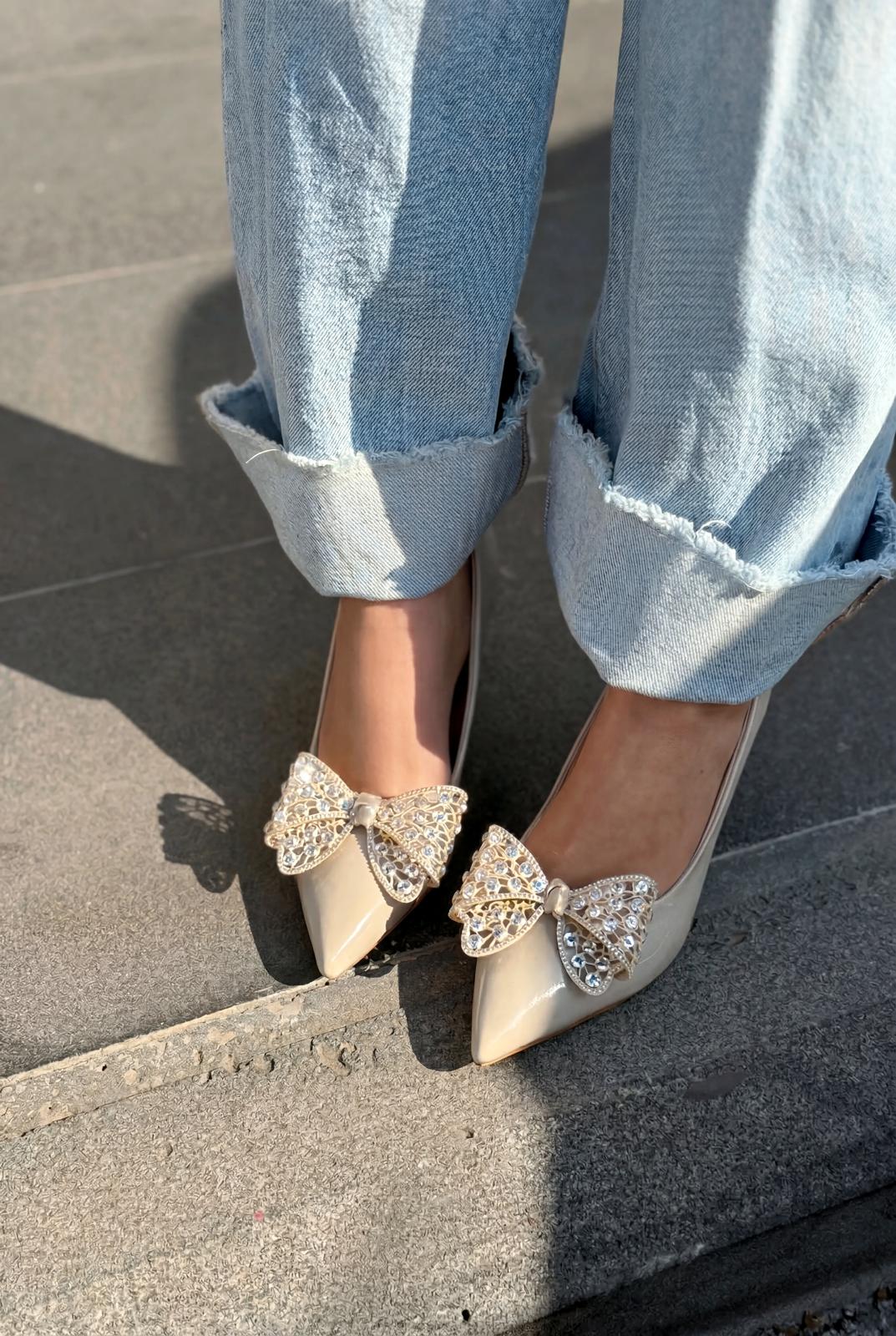 Sorexa Stiletto Bej Rugan Fiyonk Detaylı - ILOVESHOES