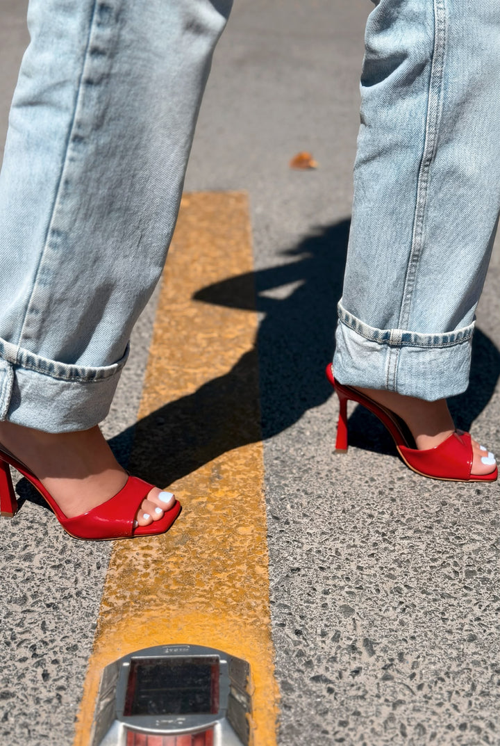 Sorel Kırmızı Rugan Kadın Topuklu Terlik - ILOVESHOES