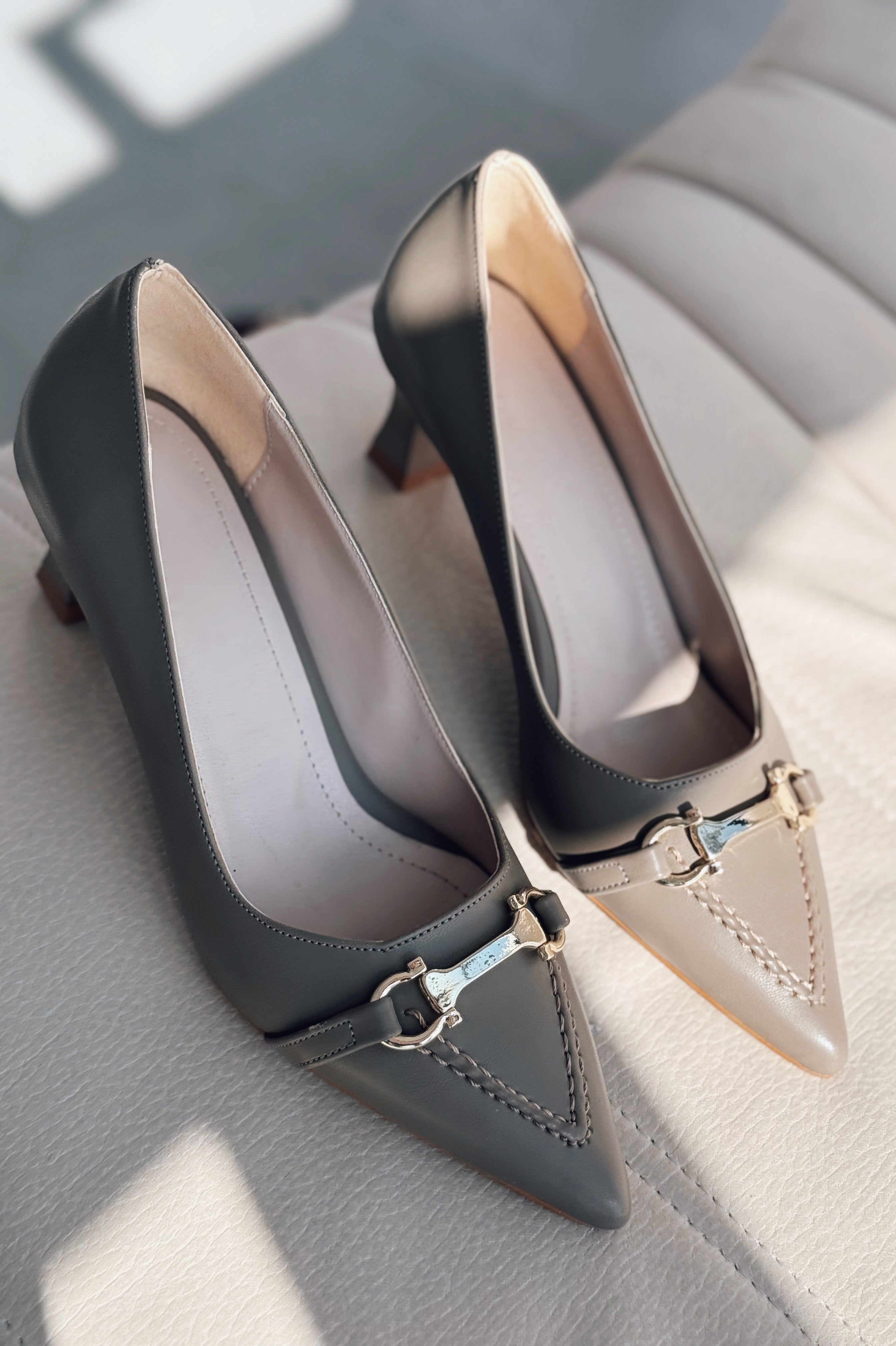 Maris Mat Deri Haki Toka Detaylı Stiletto