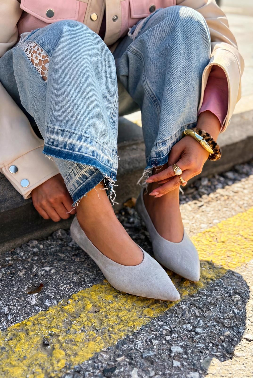 Seranis Hakiki Deri Stiletto Gri Süet - ILOVESHOES