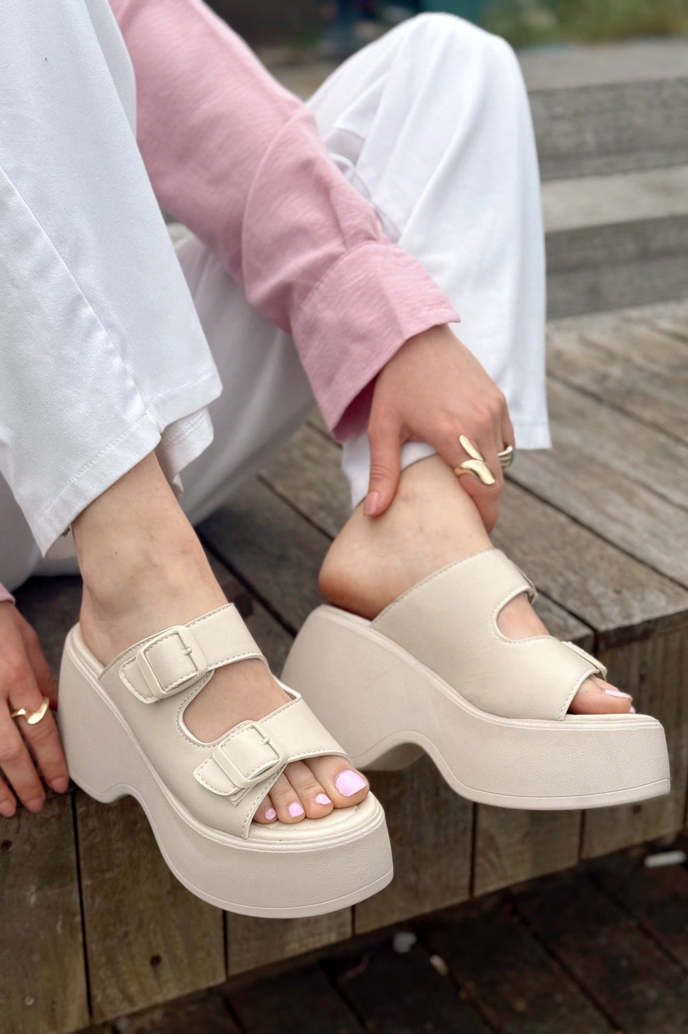 Bayexsa Mat Deri Kadın Topuklu Terlik Bej - ILOVESHOES Türkiye
