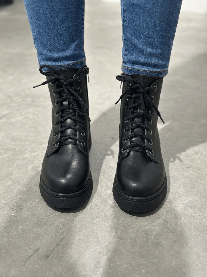 Voltera Kadın Bot Sİyah Mat Deri - ILOVESHOES