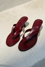 Ponya Mat Deri Bordo Parmak Arası Topuklu Terlik - ILOVESHOES