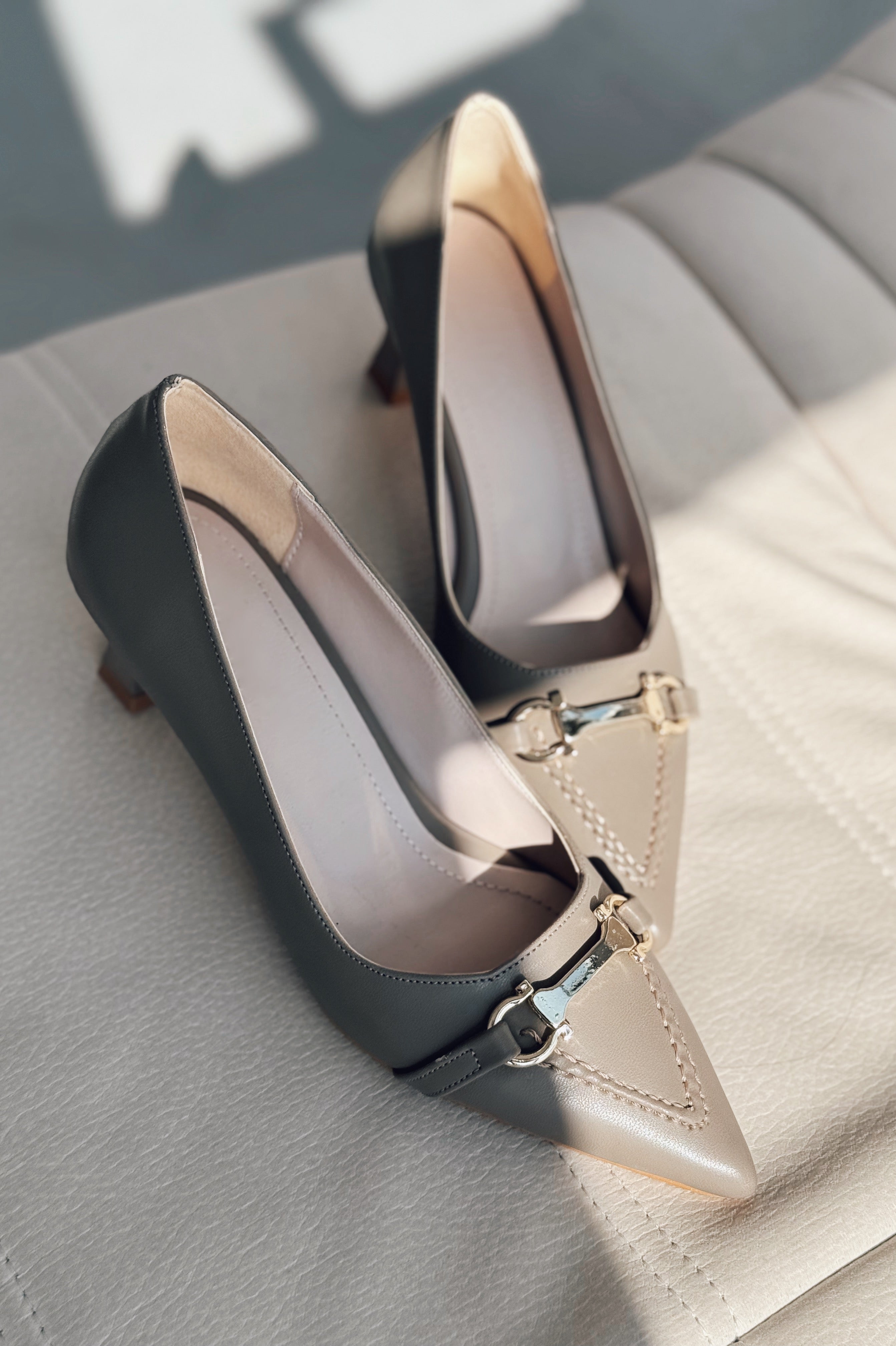 Maris Mat Deri Haki Toka Detaylı Stiletto