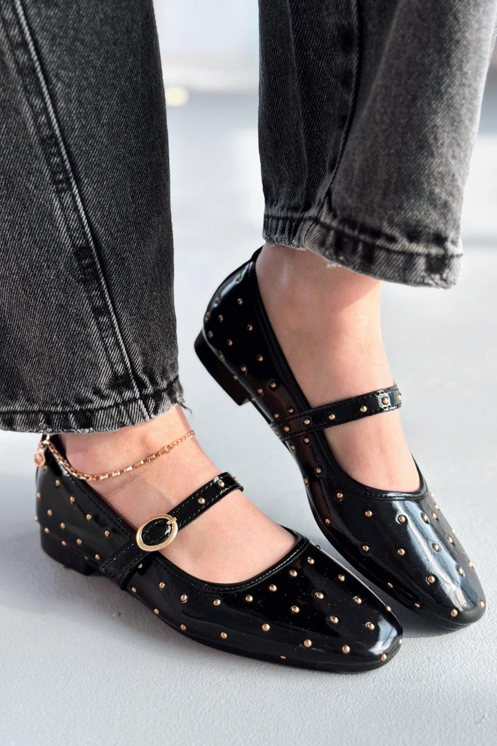 Lunessa Kadın Babet Siyah Rugan - ILOVESHOES