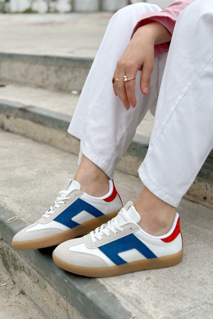 Felorra Beyaz Termo Taban Kadın Spor Ayakkabı - ILOVESHOES Türkiye