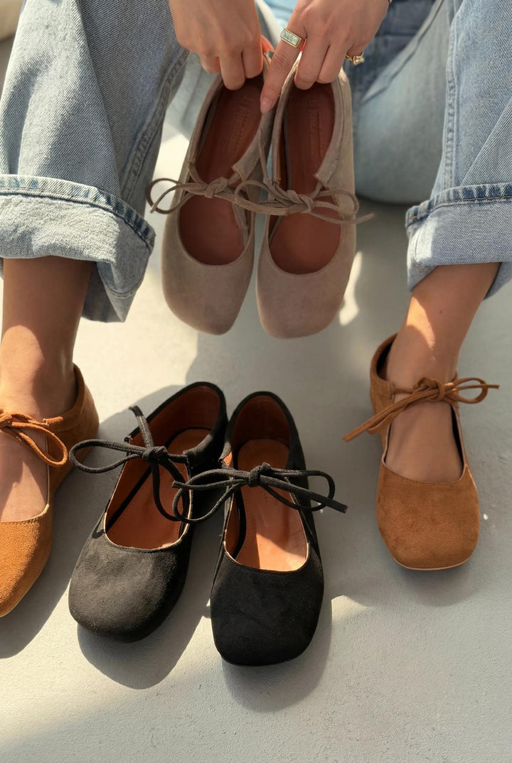 Belith Black Suede Women&