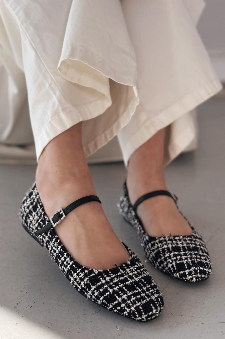Edwons Tüvit Desenli Kadın Babet Siyah - ILOVESHOES