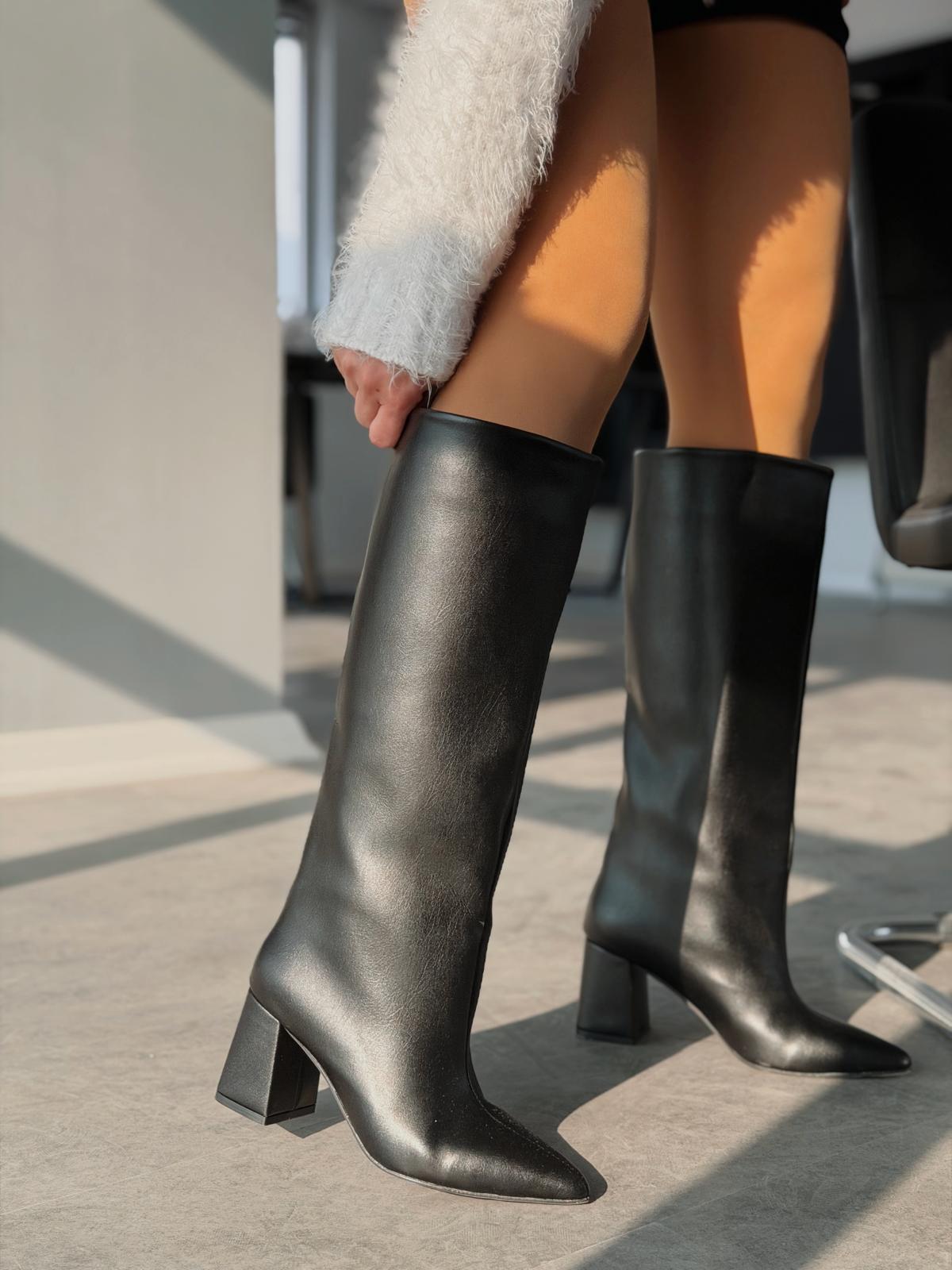 Jarlene Kadın Topuklu Çizme Siyah Mat Deri