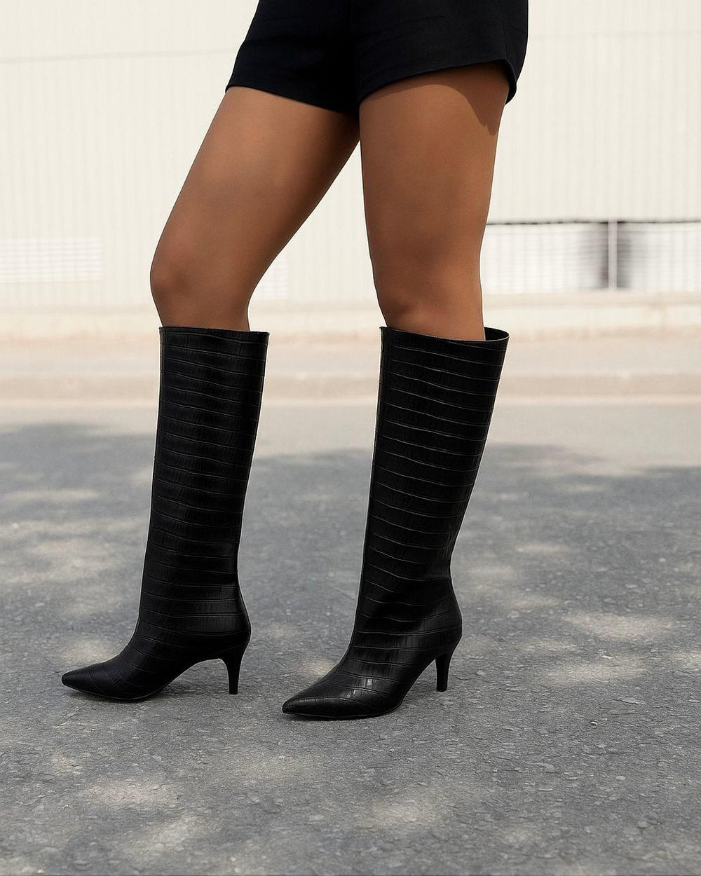 Gwen Desenli Kadın Çizme Siyah - ILOVESHOES