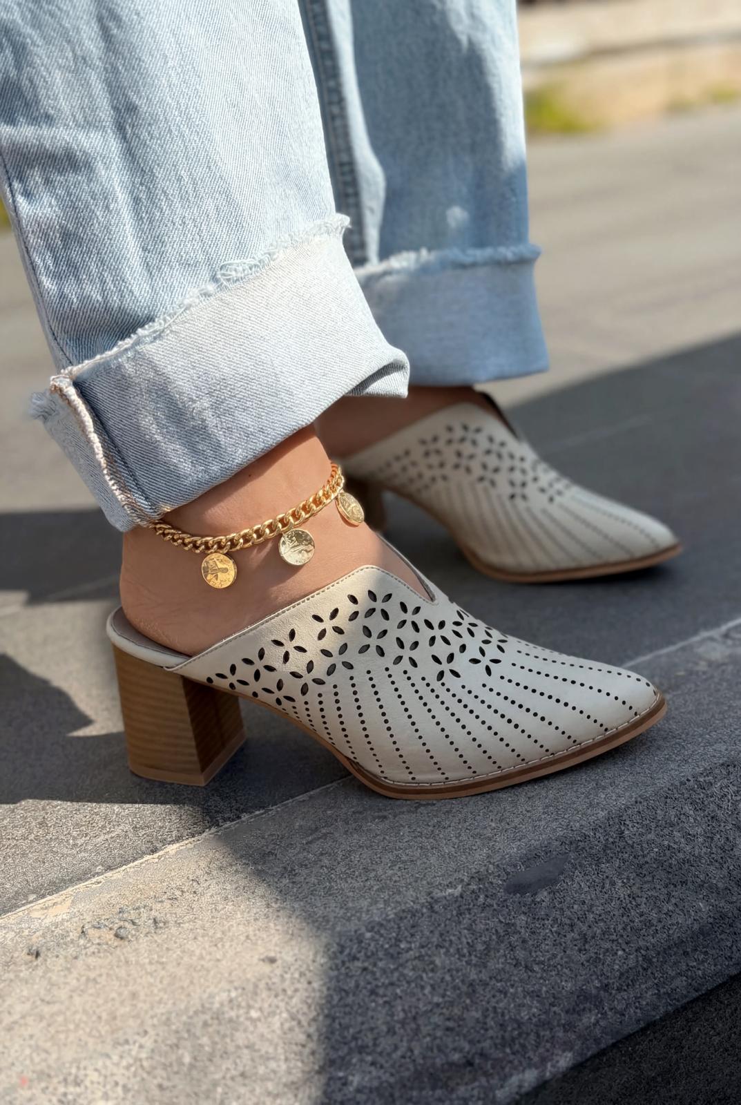 Noravina Hakiki Deri Topuklu Terlik Bej - ILOVESHOES