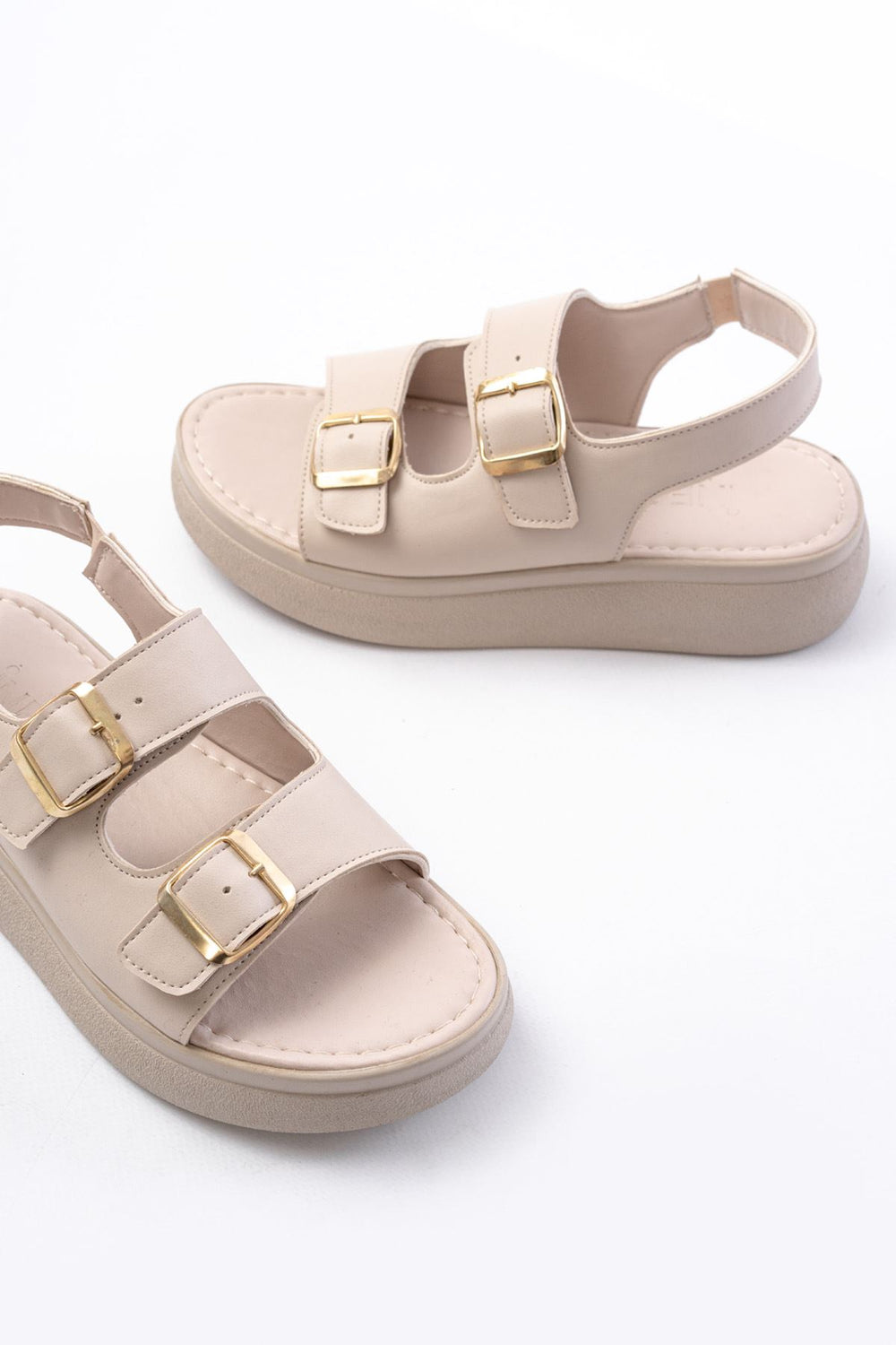 Lirona Mat Deri Bej Toka Detaylı Kadın Sandalet - ILOVESHOES