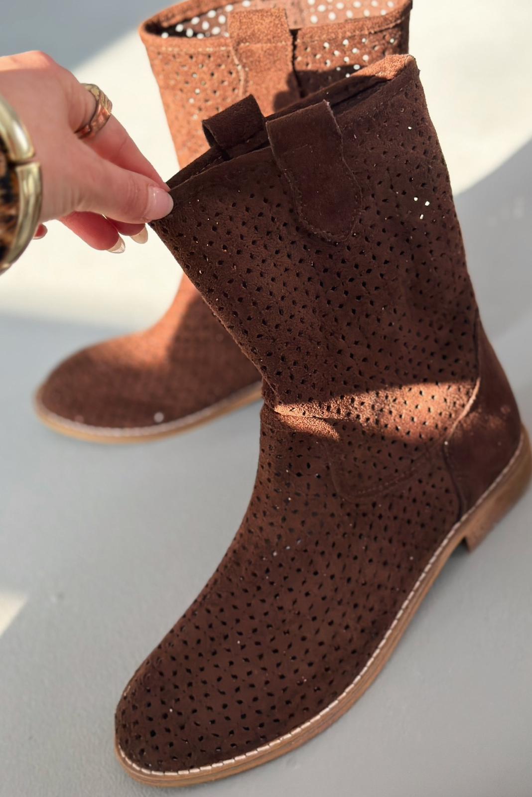 Meror Acıkahve Süet Kadın Delikli Yazlık Bot - ILOVESHOES