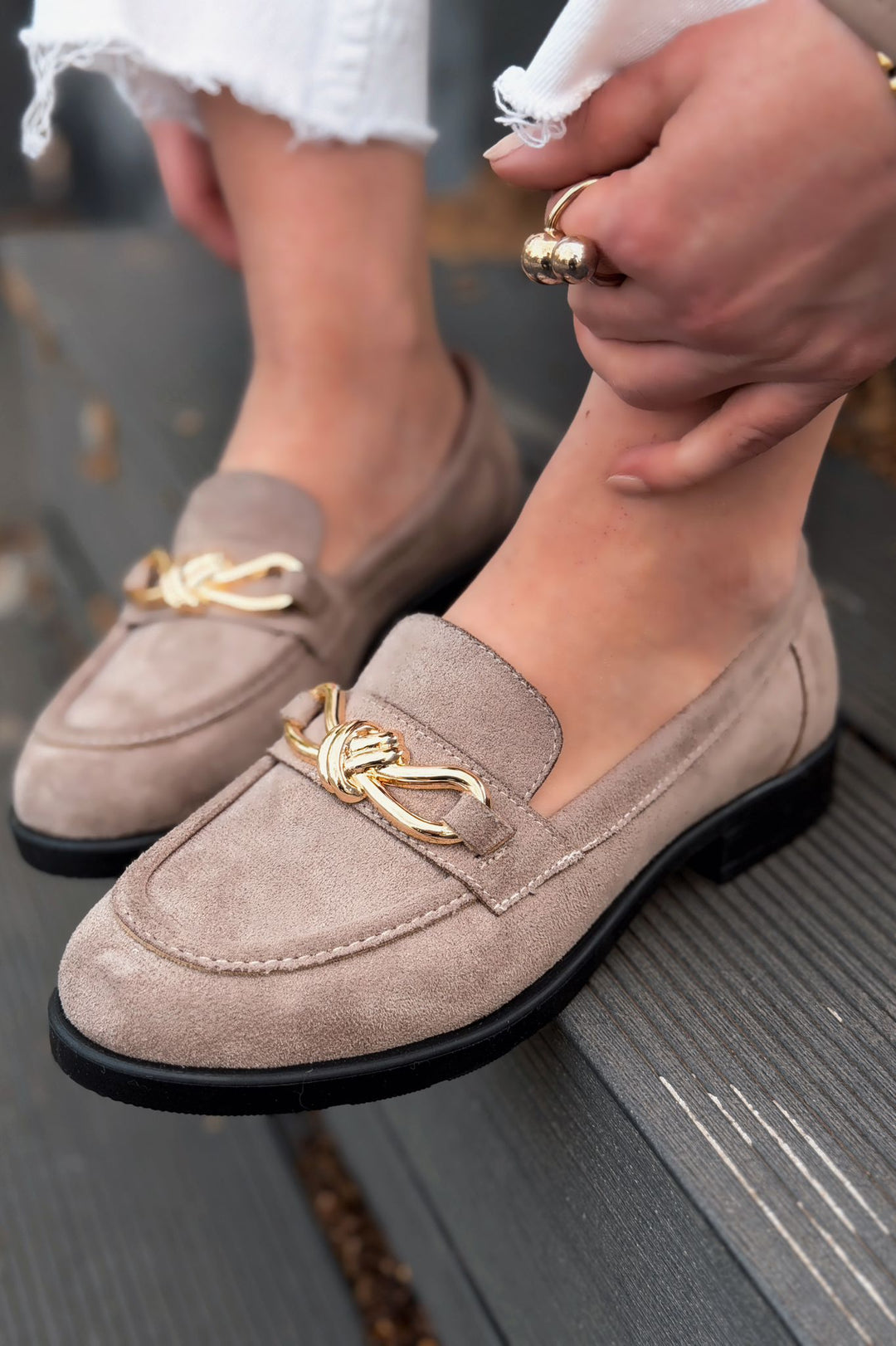 Norel Kadın Loafer Vizon Süet Fiyonk Detaylı - ILOVESHOES