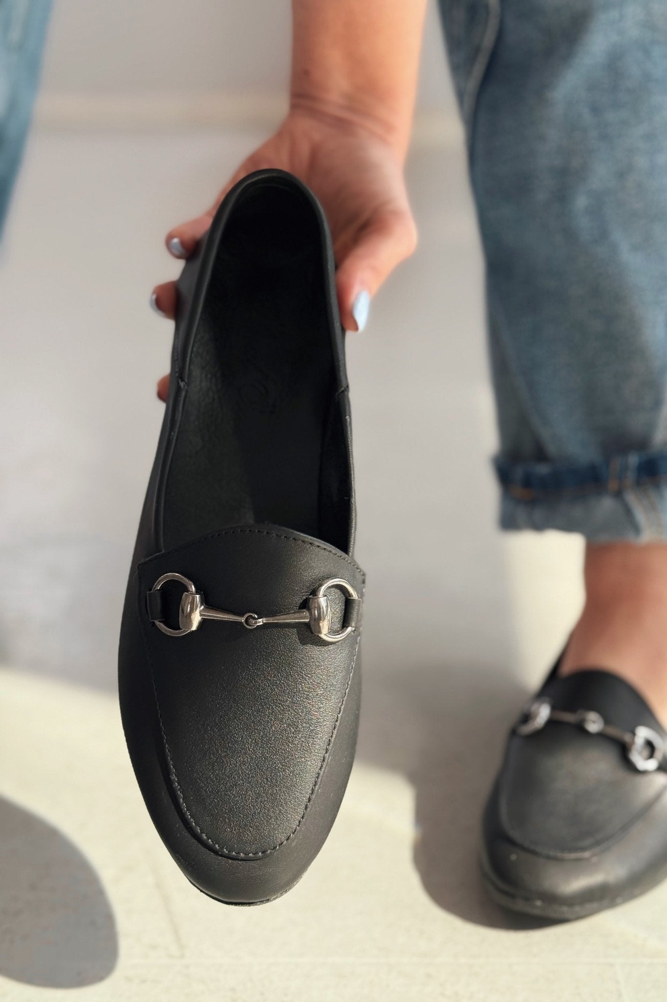 Palvora Hakiki Deri Toka Detaylı Kadın Loafer Siyah - ILOVESHOES