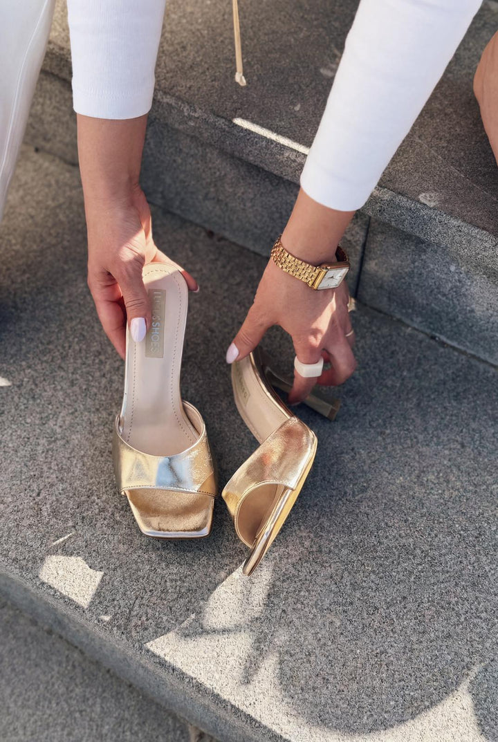 Sorel Gold Mat Deri Kadın Topuklu Terlik - ILOVESHOES